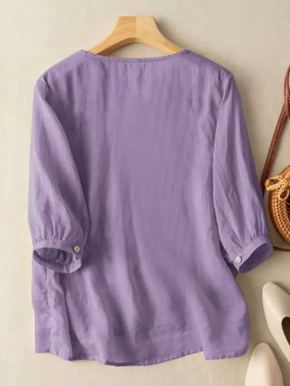 Constance | Stilfuld Bluse med Fine Broderidetaljer