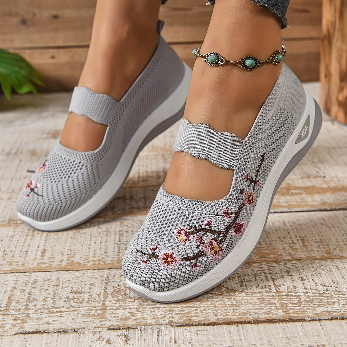 Saty | Blomsterbroderede mesh slip-on sko