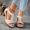 Zinia | Elegante T-rem kilehælsandaler med spænde