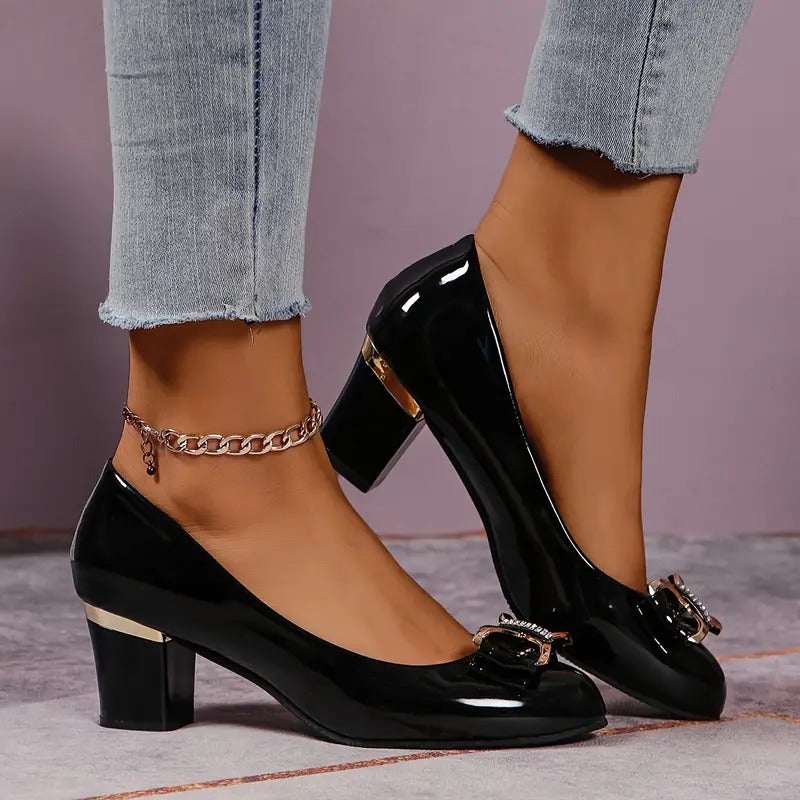 Mathilda | Elegante high-heels med krystaller og sart sløjfe