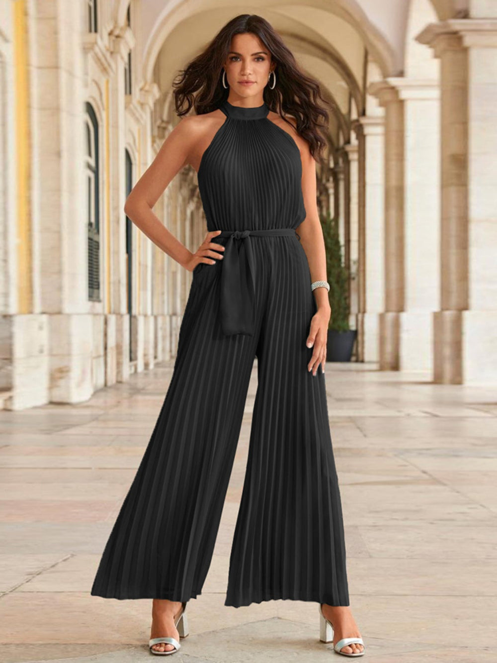 Elen | Plisseret jumpsuit med halterneck