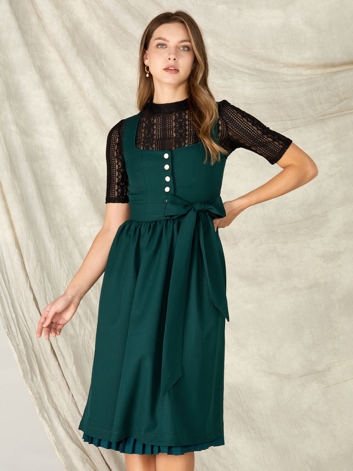 Keia | Mørkegrønt Dirndl Kjole med Knapper