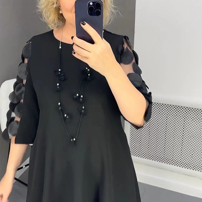 Agnes | Elegant Plus-Size kjole med prikmønster