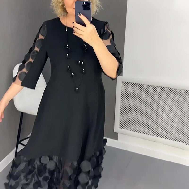 Agnes | Elegant Plus-Size kjole med prikmønster