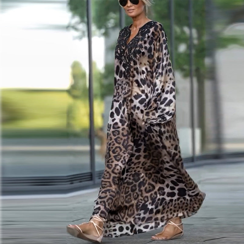 Cloe | Løs langærmet kjole i stilfuldt leopardprint